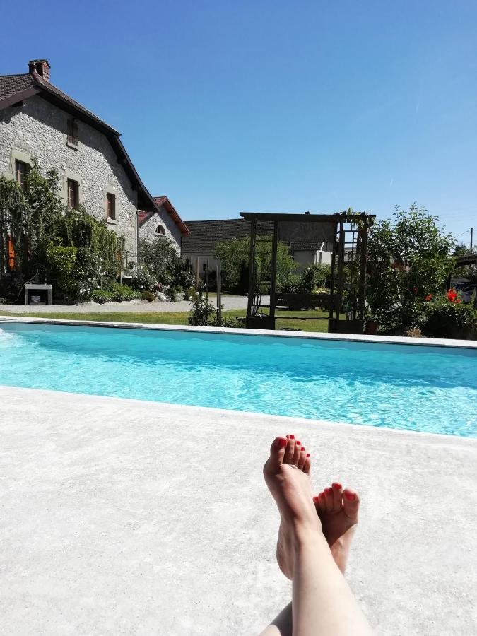 Escapade Champetre Bed and Breakfast Hauteville-sur-Fier Εξωτερικό φωτογραφία