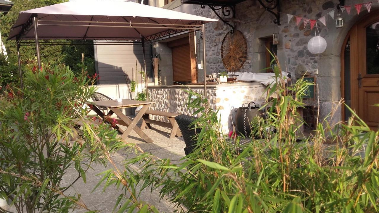 Escapade Champetre Bed and Breakfast Hauteville-sur-Fier Εξωτερικό φωτογραφία