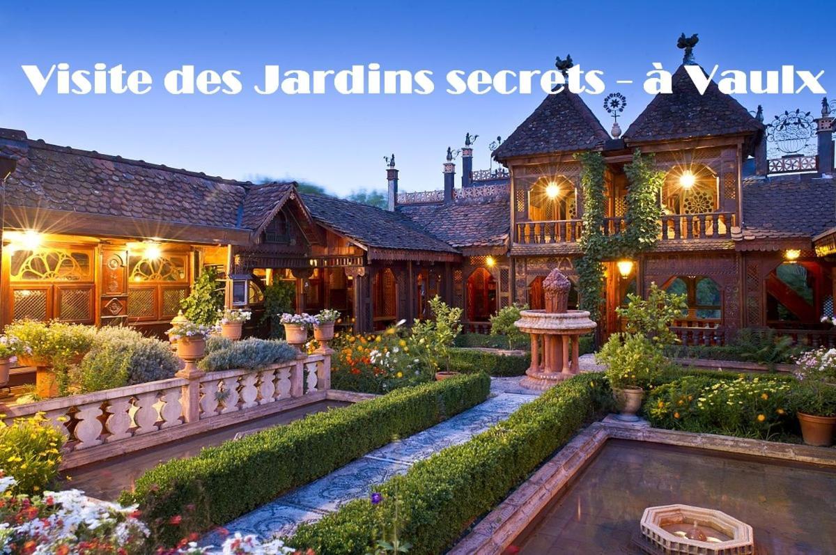 Escapade Champetre Bed and Breakfast Hauteville-sur-Fier Εξωτερικό φωτογραφία