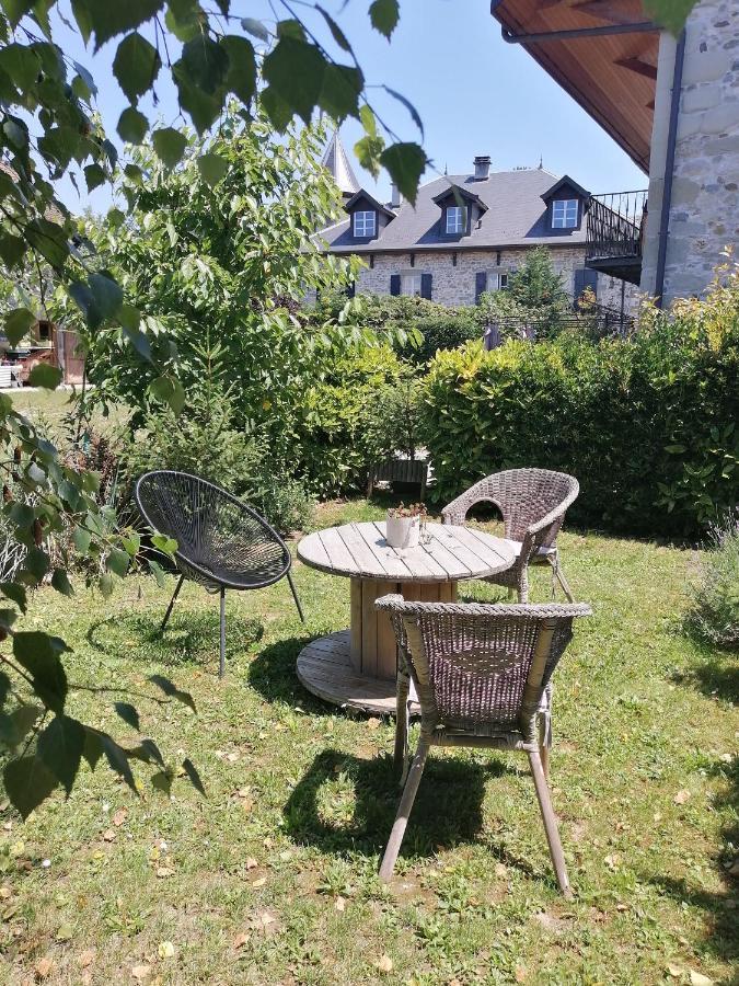 Escapade Champetre Bed and Breakfast Hauteville-sur-Fier Εξωτερικό φωτογραφία