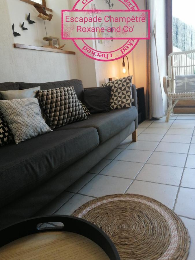 Escapade Champetre Bed and Breakfast Hauteville-sur-Fier Εξωτερικό φωτογραφία